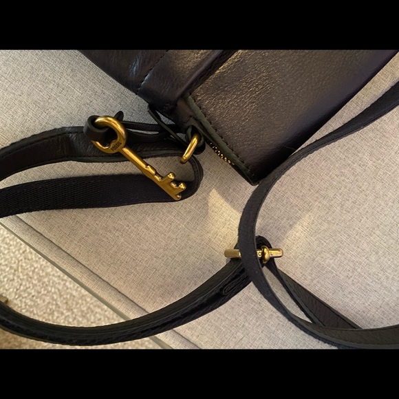 2 Fossil Purses, great Condition - Picture 7 of 10